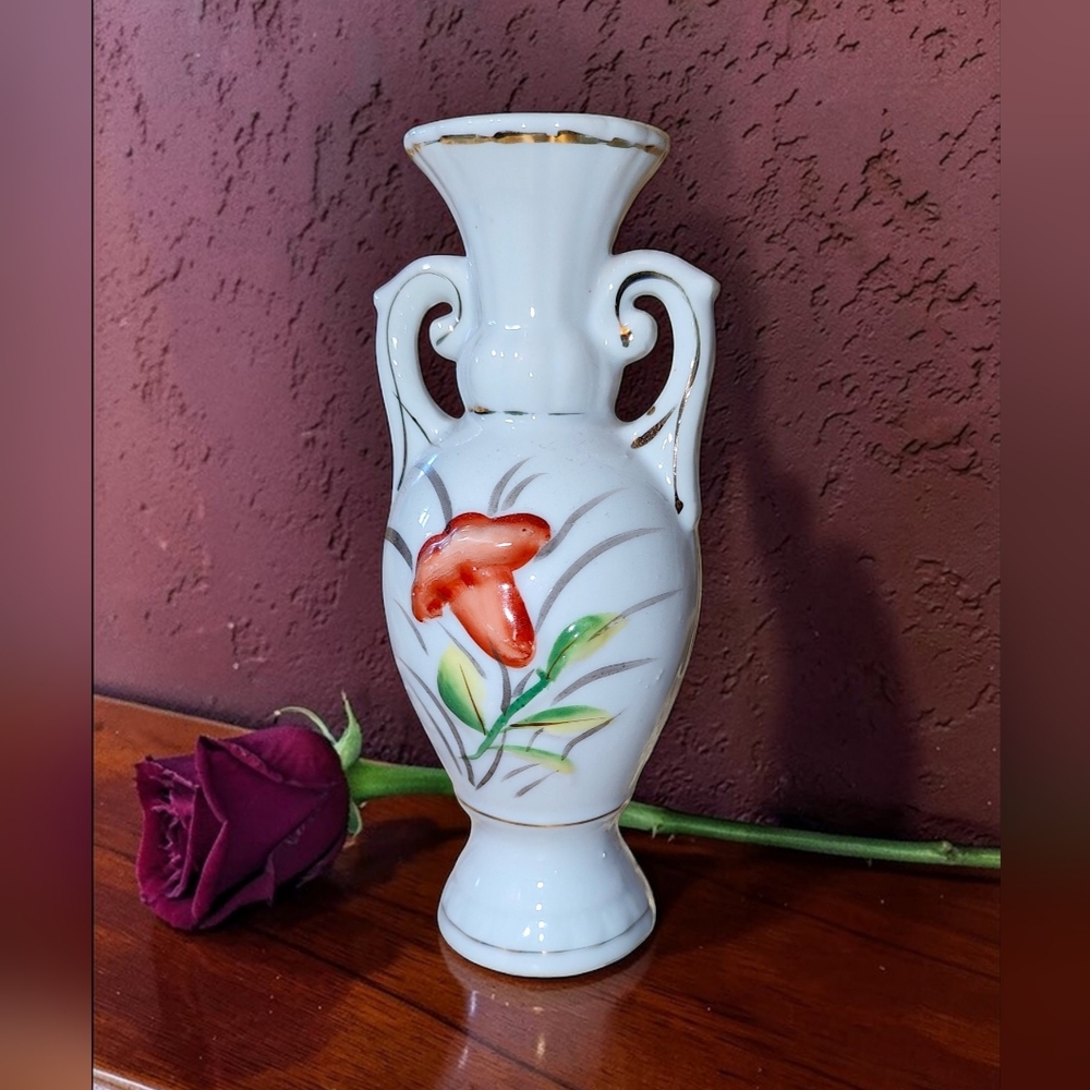 Vintage Japanese Collectible Floral Porcelain Bud Vase